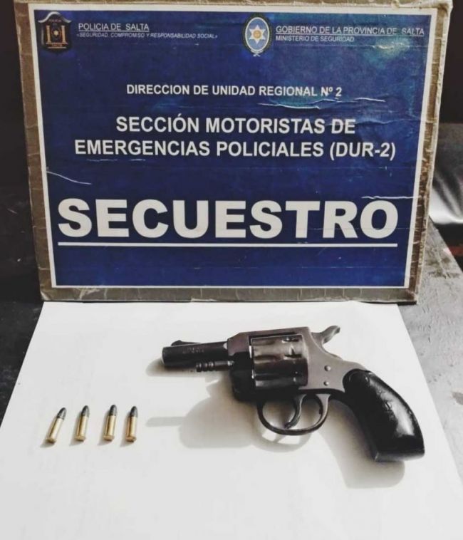 El arma secuestrada