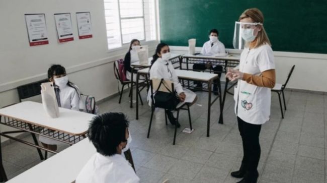 Una hora más de clases