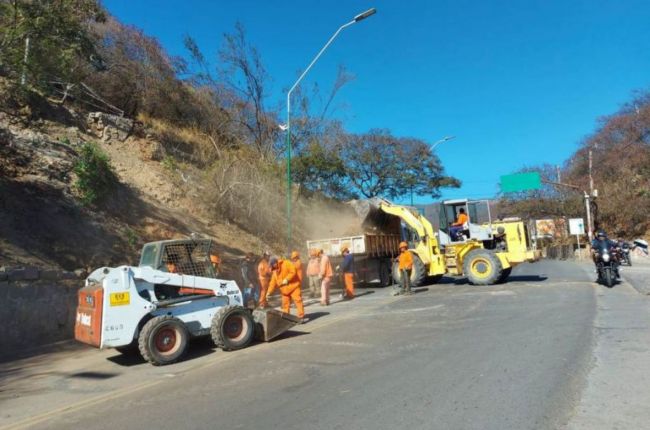 Trabajos en la ladera del cerro