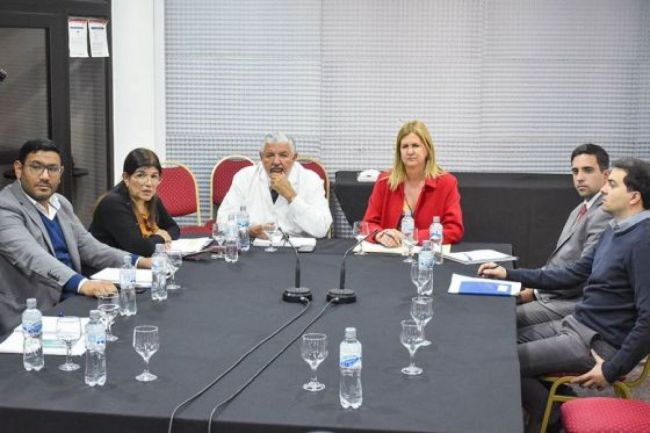 Bajaron los casos y el COE mantuvo las medidas vigentes