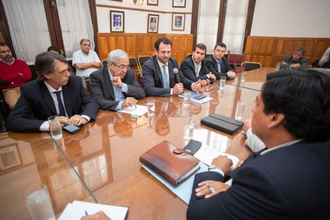 José Urtubey, Pablo Kosiner y Julio Loutaif en Diputados