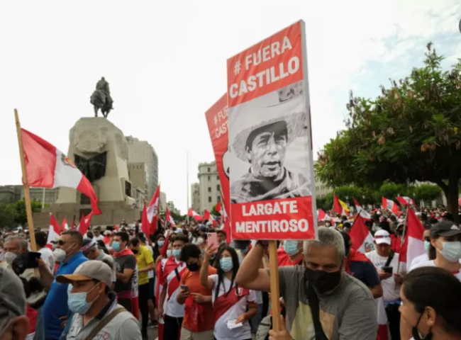 Crisis política en Perú