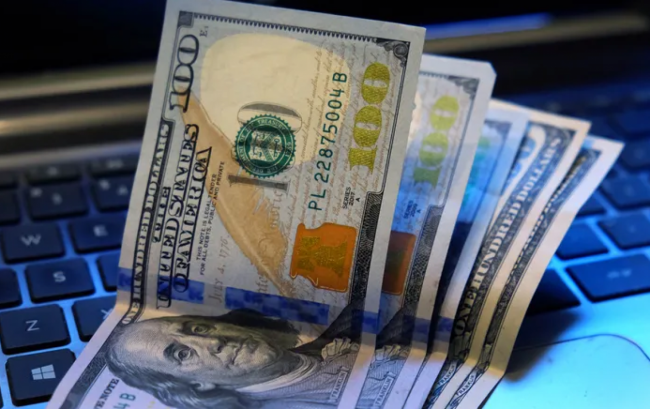 Nueva disparada del dólar