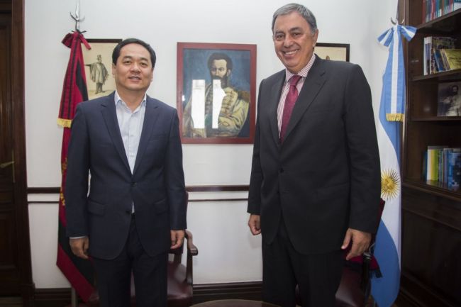 China interesada en la minería salteña