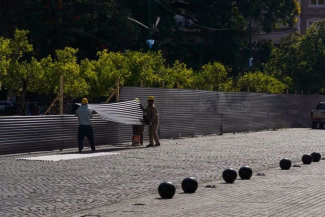 Plaza en obras