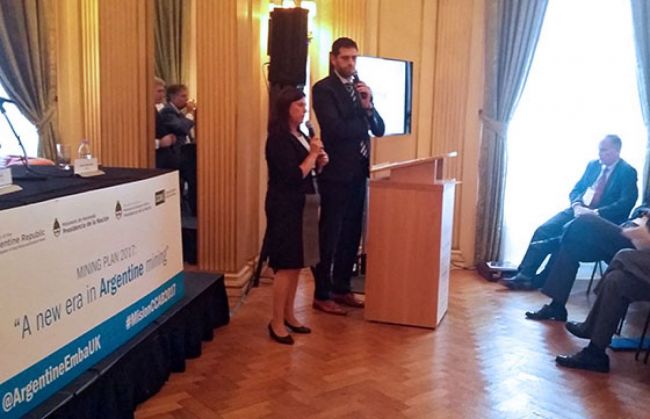 Encuentro en Londres