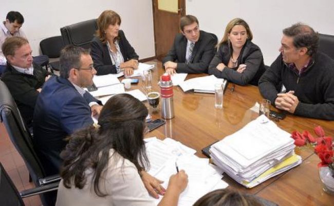 Comisión de tránsito y seguridad vial