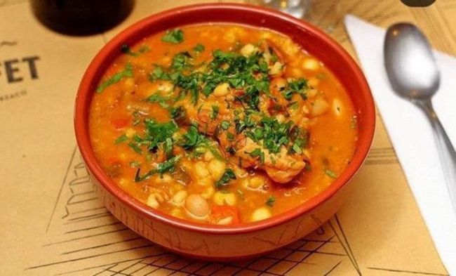 Locro patriótico