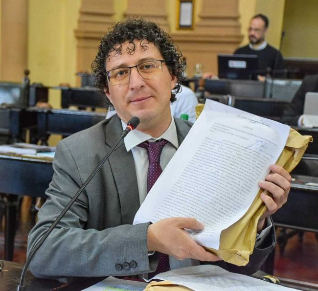 Unánime descargo de senadores por una medida cautelar