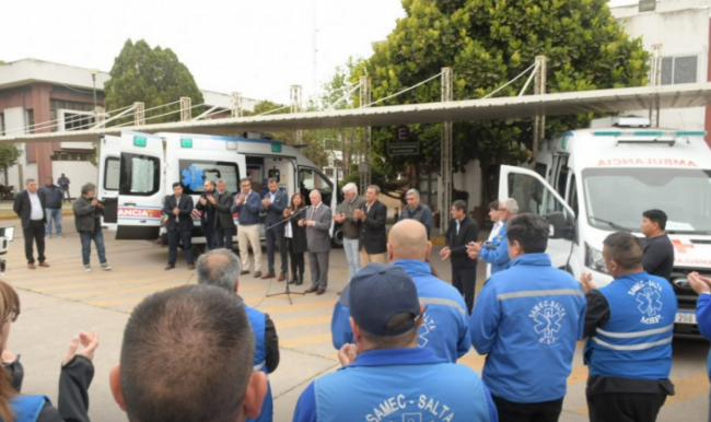 Entrega de ambulancias