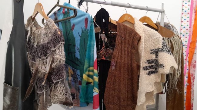 Feria en la escuela de Artes y Oficios