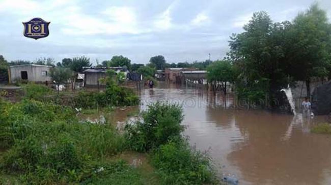 Barrios inundados en Joaquín V. González