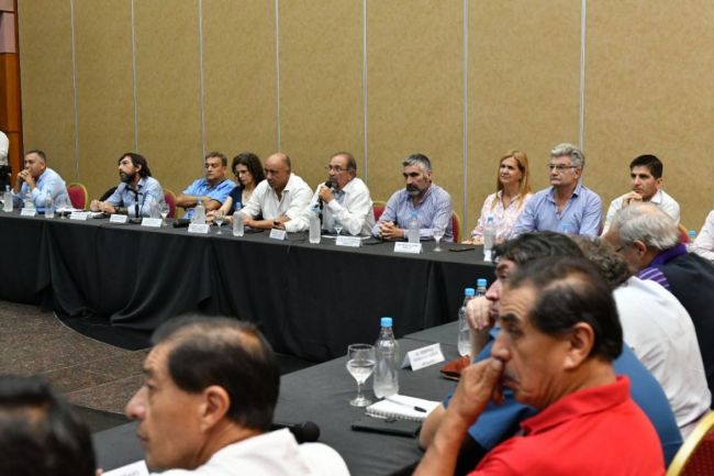 Siguen las negociaciones