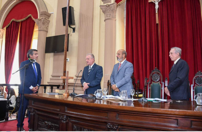 Jura del Senador por Capital