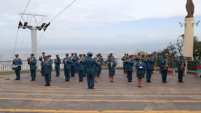 Se viene el día del himno