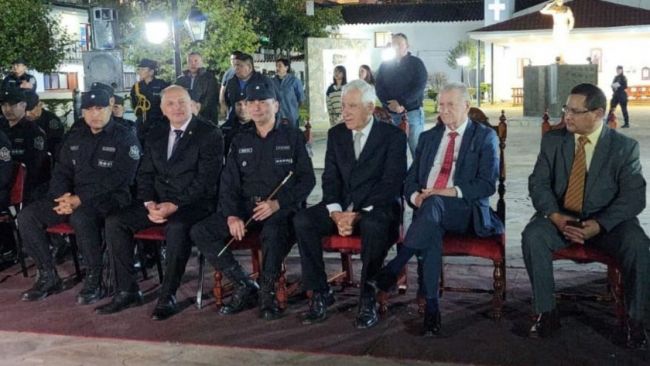 Acto en jefatura de policía