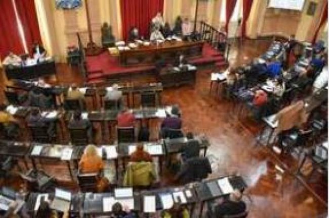 Ambos proyectos pasaron al Senado en revisión
