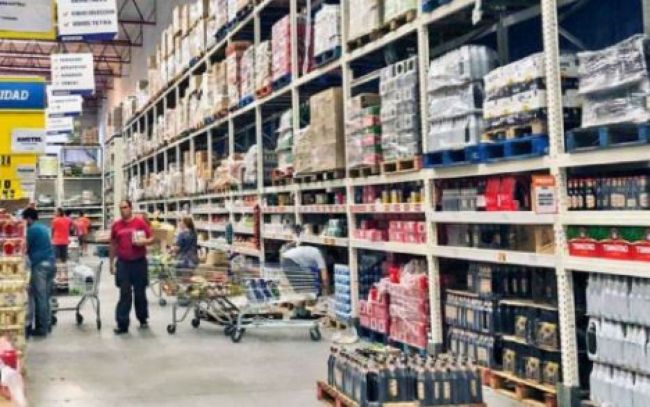 Ventas mayoristas caen 0,7%