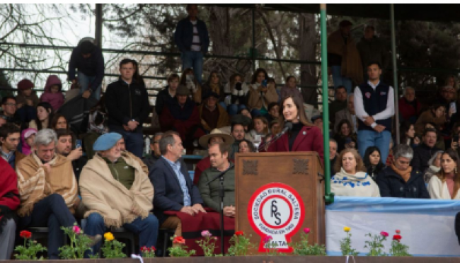 Victoria Villarroel en Salta