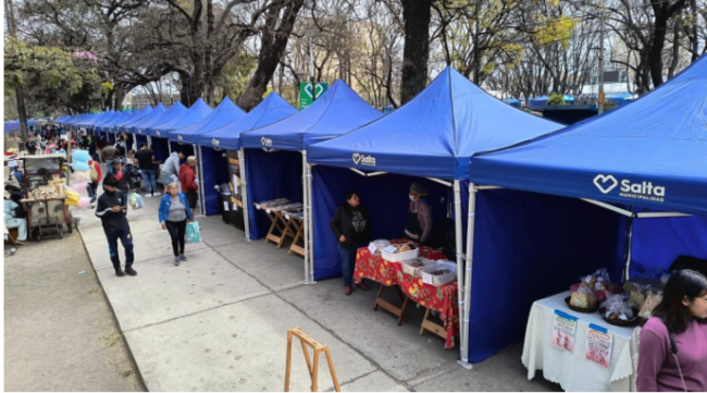 La feria volvió al Parque San Martín