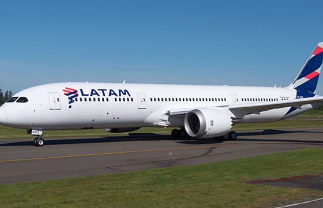 A madrugar para recibir el primer vuelo