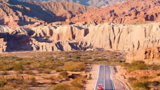 Política de estado en turismo