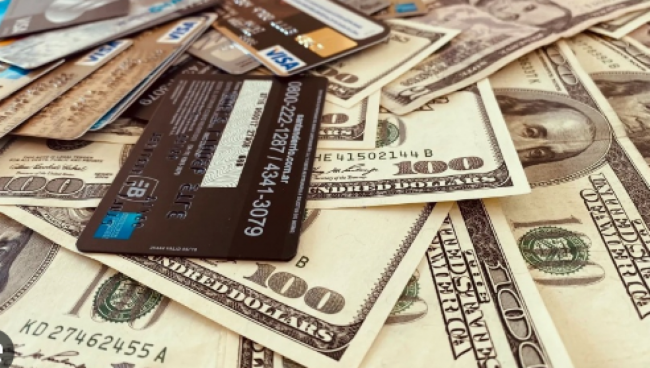 Pago con tarjetas en pesos o dólares