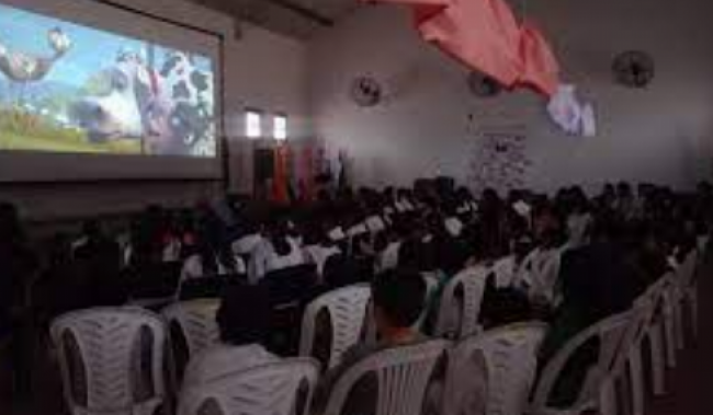 Cine móvil en el agenda del finde