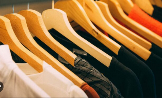 Bajarán aranceles en ropa y calzados