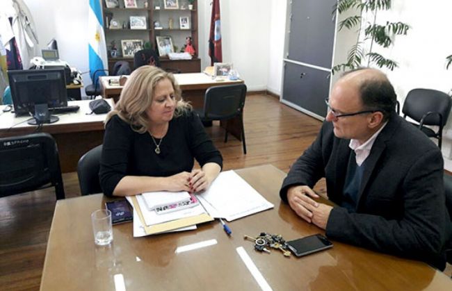 Buscan solución al problema entre PAMI y Círculo médico