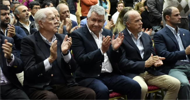 Respaldo del sector privado