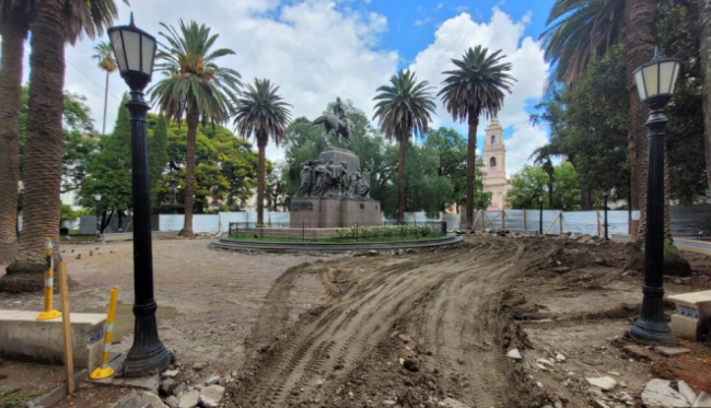 Plaza 9 de julio cuando estaba en obras
