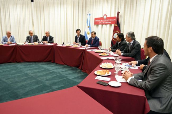 Primer reunión del diálogo político