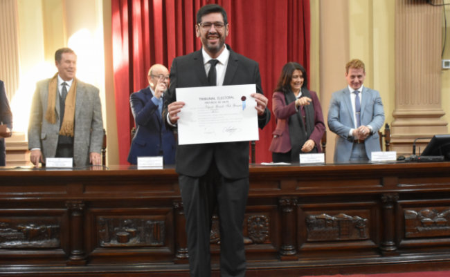 Proclamación de legisladores electos