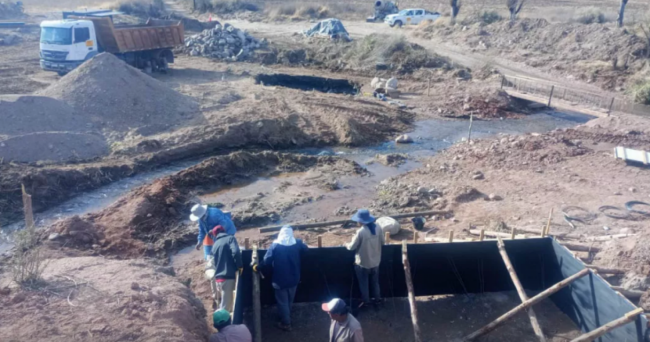 La obra presenta un avance del 50%