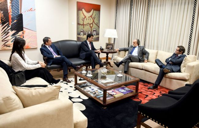 Seguirá la convocatoria de sectores académicos