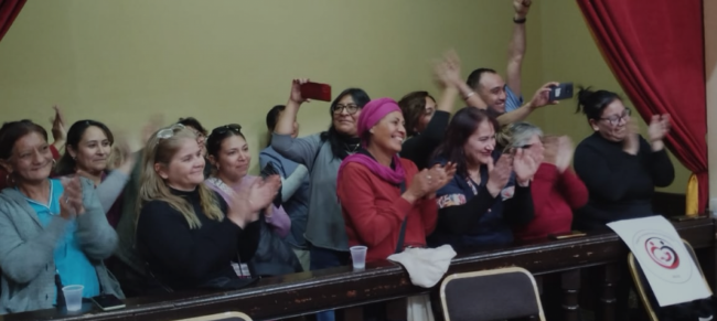 Acompañantes terapéuticos en Diputados