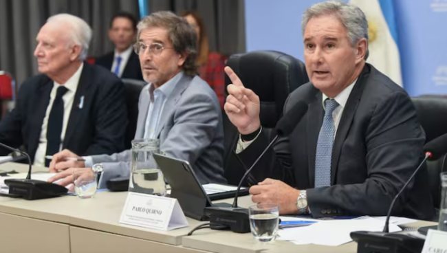 El canciller en el Congreso