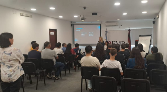 Encuentro con padres y chicos