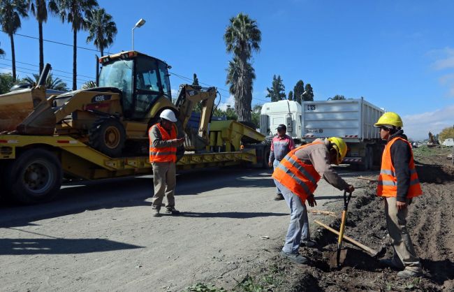 El gobernador superviso el inicio de obras