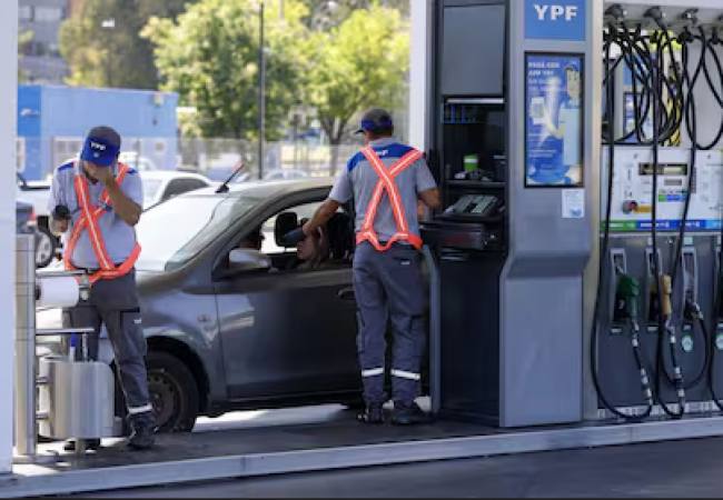 Suben los combustibles