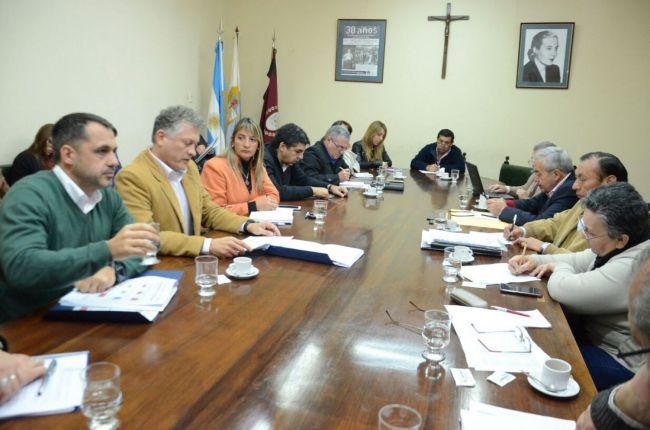 Reunión con la comisión Bicameral