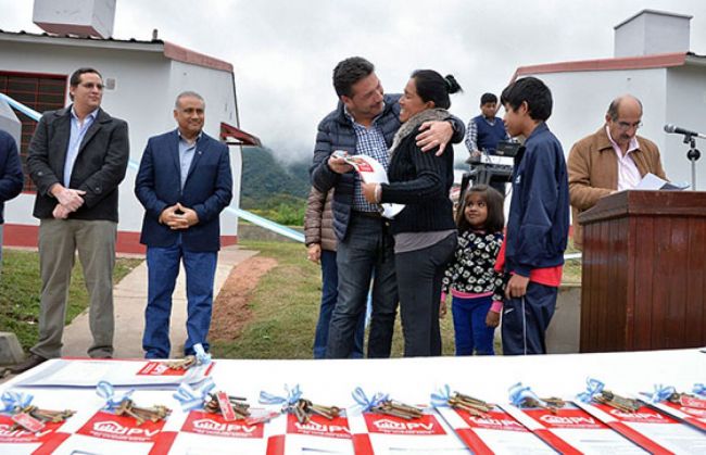 Acto de entrega de viviendas
