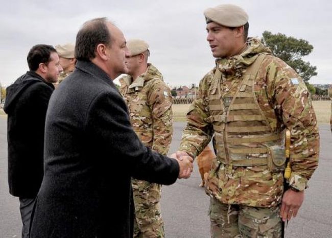 Acto con motivo del día del ejército