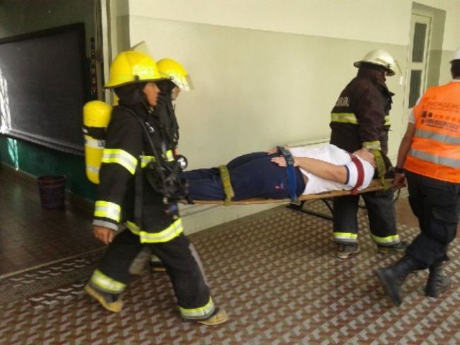 Simulacro en la UCASAL