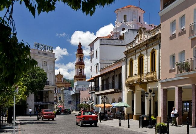 Con buen clima Salta se prepara para recibir turistas