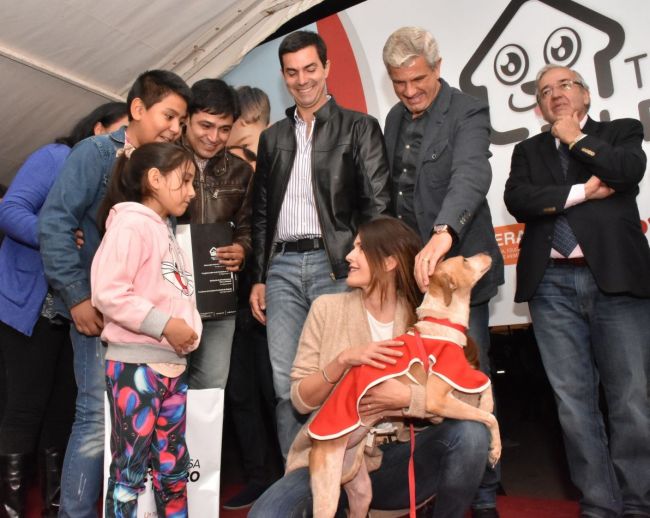 Además 20 familias decidieron adoptar una mascota