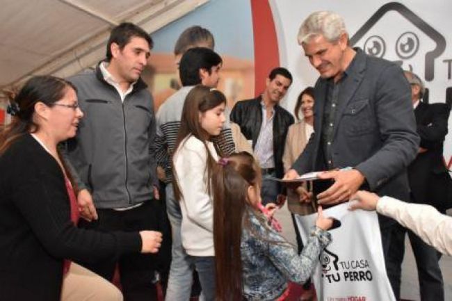 Acto de entrega de viviendas