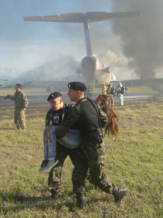 Gran despliegue para el simulacro de sismo en el aeropuerto
