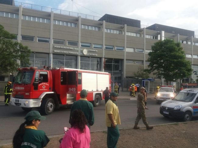 Simulacro de sismo en Ciudad Judicial